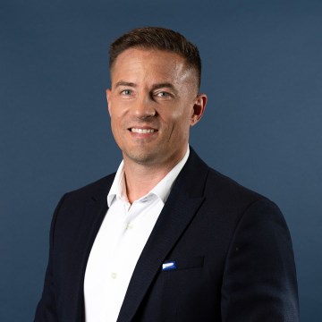
                    Vajkovics
                    Balázs
                    